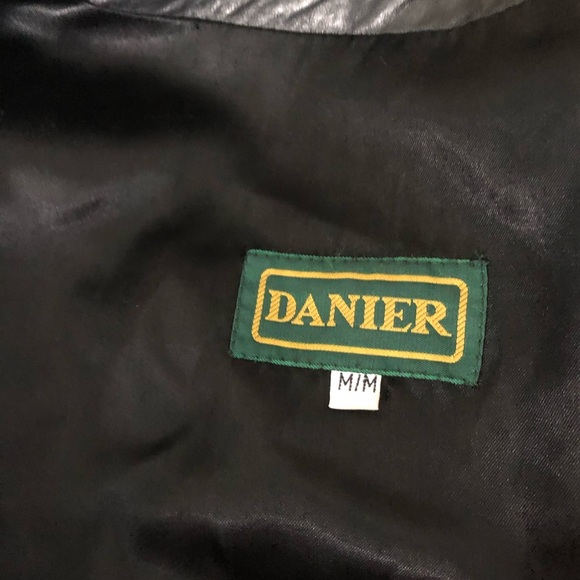 DANIER Leather Biker Jacket ( belt not included) - Picture 9 of 15